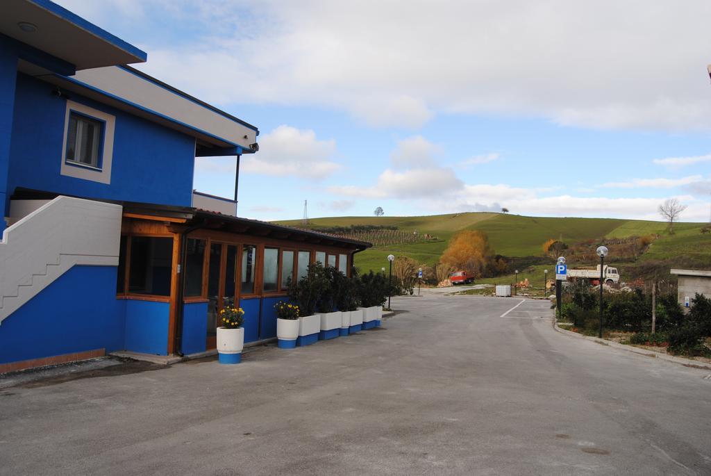 B&B Alla Corte Blu Melfi Exterior photo