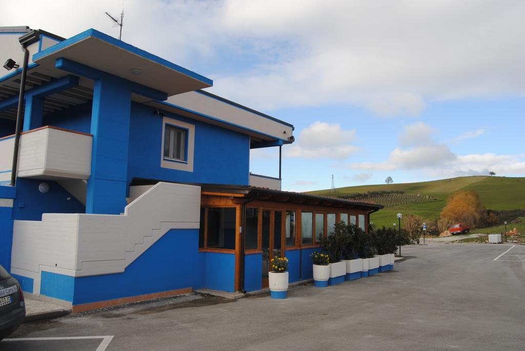 B&B Alla Corte Blu Melfi Exterior photo